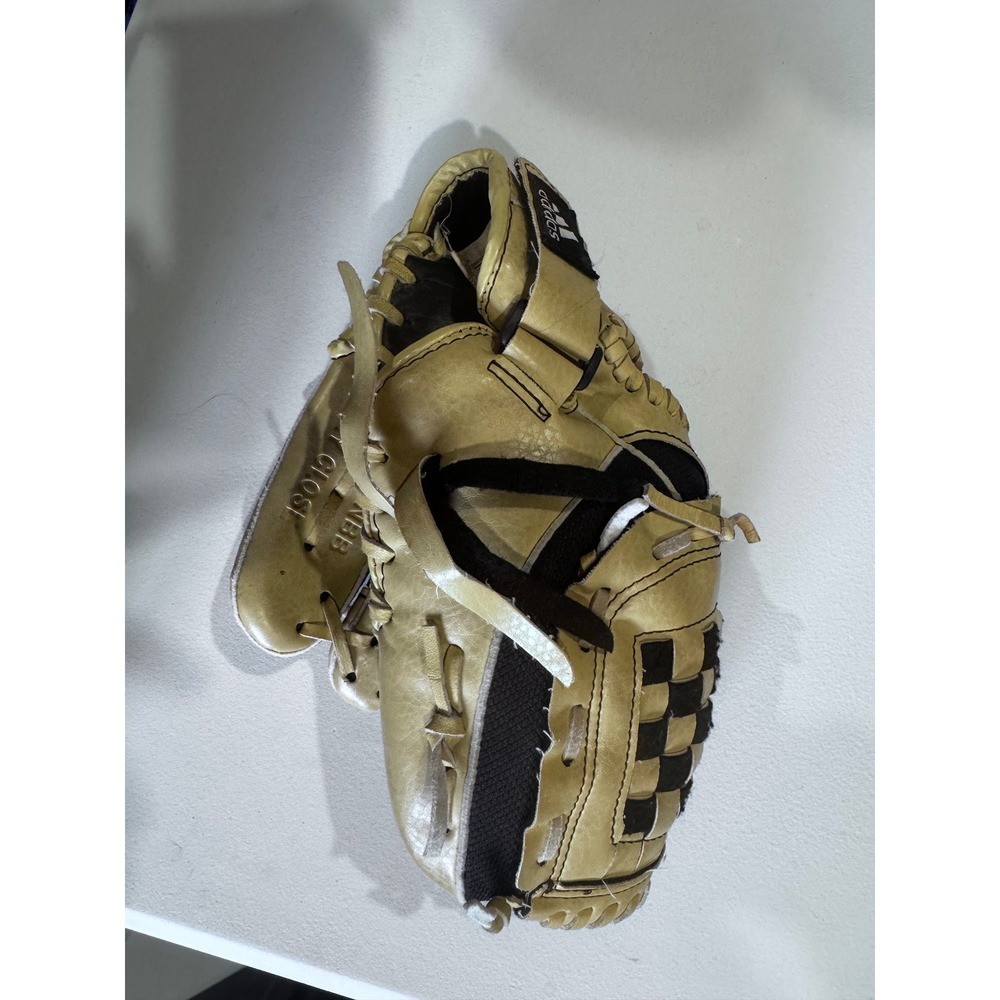 Adidas Eazy Close 10.5 Inch Youth Baseball Glove Tan Black TS1050NBB Kids